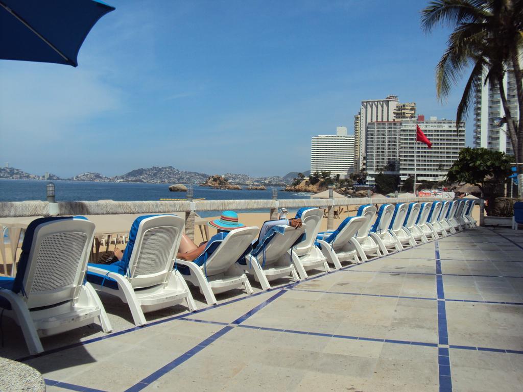 Hotel Acapulco Malibu Exterior photo